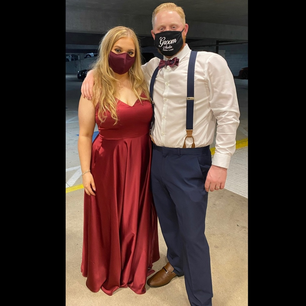 WINDSOR Juliet Formal High Slit Dress Burgundy NWT - Picture 6 of 6